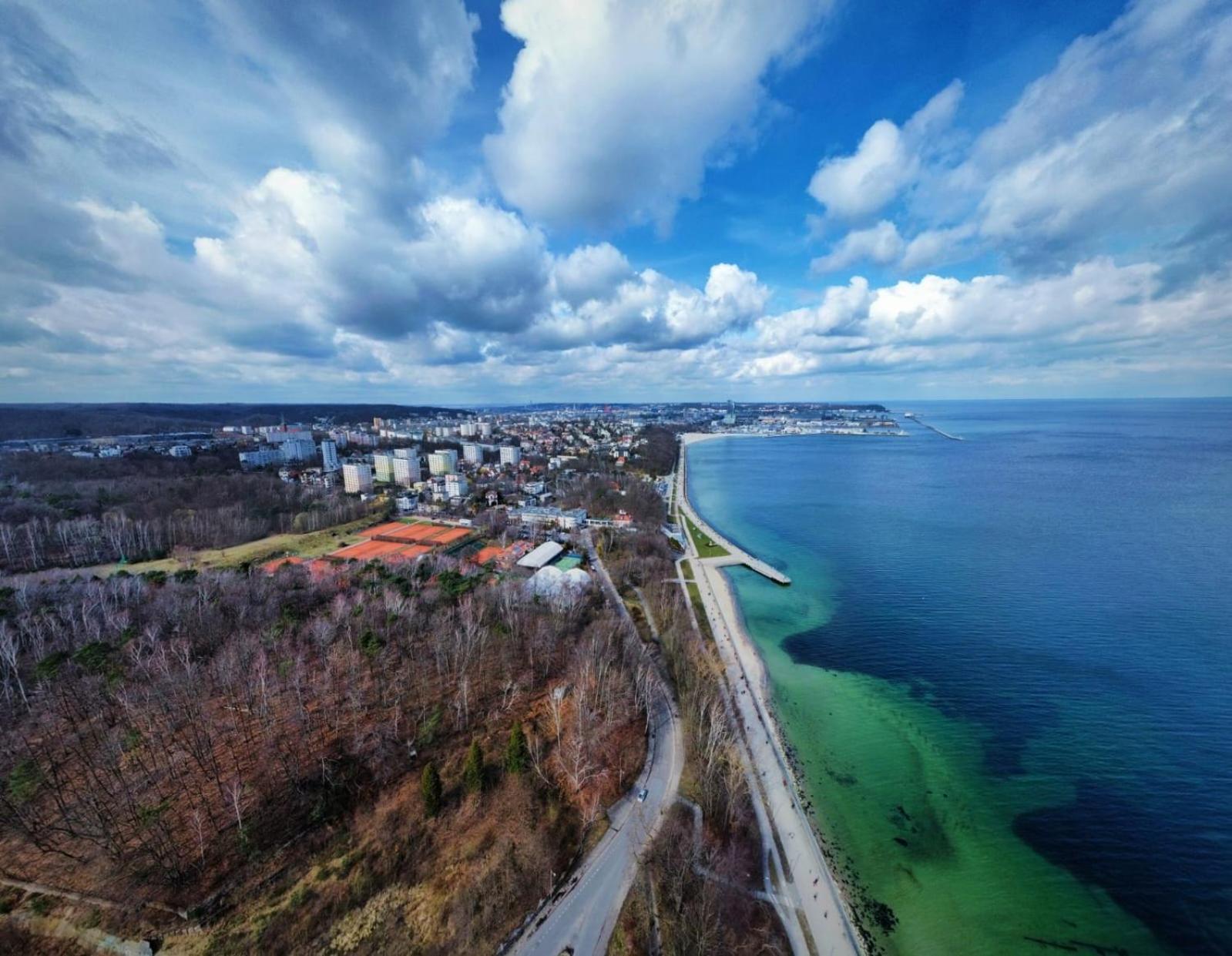 Bayapart - Apartament Mieszkanie Przy Plazy Gdynia Exteriör bild